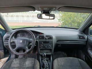 Peugeot 406 2001