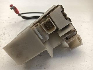 CERRADURA PUERTA DELANTERA DERECHA FORD FIESTA (C