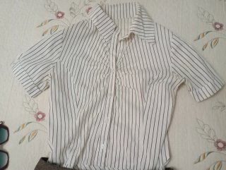 Conjunto diplomático pantalón y camisa