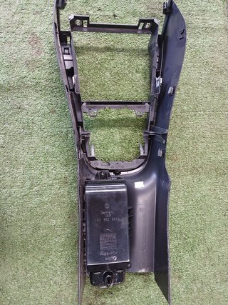 CONSOLA CENTRAL Volkswagen Golf VI (5K1)(10.2008->2012)
