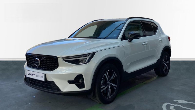 Volvo XC40 2026