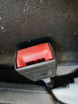 ENGANCHE CINTURON DELANTERO IZQUIERDO BMW 3 Berlina (G20)(2018->)