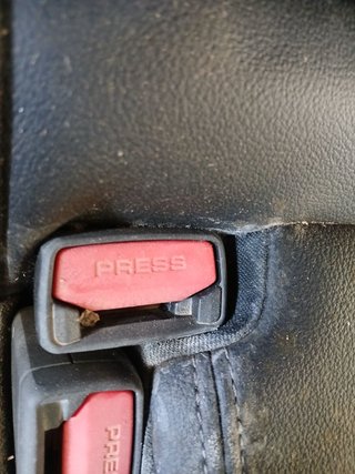 ENGANCHE CINTURON TRASERO CENTRAL BMW 3 Berlina (G20)(2018->)