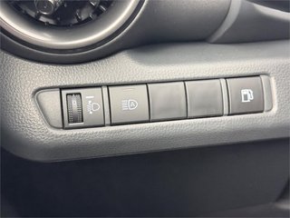TOYOTA Toyota C-HR - Advance Hybrid 140