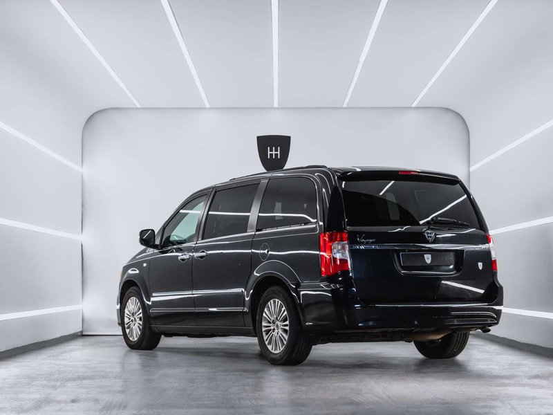 Lancia Voyager 2.8 CRD Gold MY12 2013, foto 2