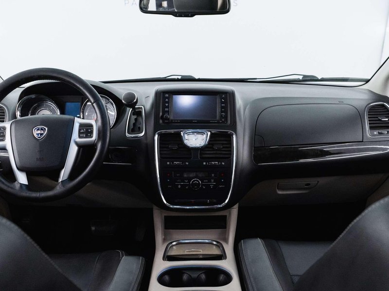 Lancia Voyager 2.8 CRD Gold MY12 2013, foto 7