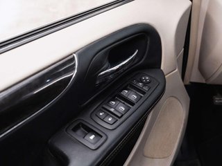 Lancia Voyager 2.8 CRD Gold