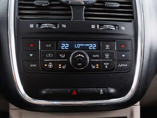 Lancia Voyager 2.8 CRD Gold