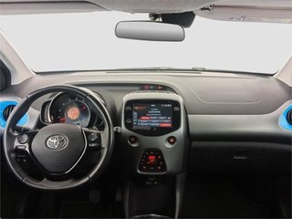 TOYOTA Aygo 70 x-wave x-shift