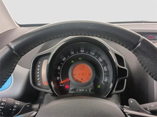 TOYOTA Aygo 70 x-wave x-shift