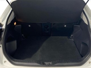 TOYOTA Yaris Cross 120H Style