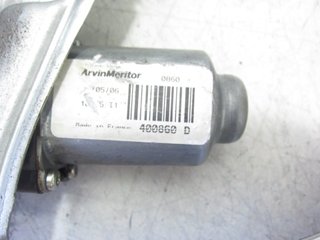 ELEVALUNAS DELANTERO DERECHO RENAULT CLIO III 981283103 1338872