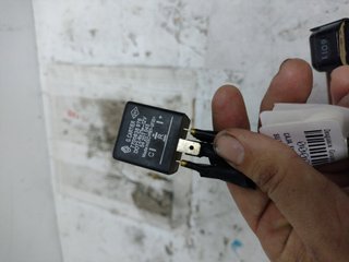 CAJA RELES / FUSIBLES SUZUKI VITARA (SE/SF/ET) 681228