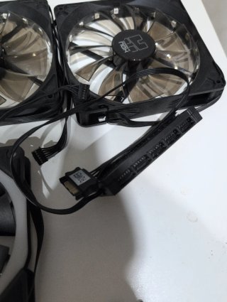 Ventiladores y controladora Nox Hammer TGX