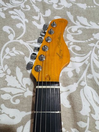 Sire J3 Larry Carlton Guitarra Eléctrica