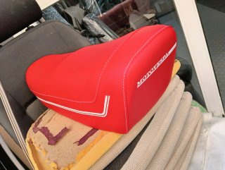 Vendo Asiento Vespino NLX Rojo o color a elegir