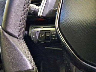 Peugeot 3008 Hybrid 225 e-EAT8 Allure Pack