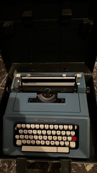 Máquina de escribir Olivetti Studio 46 1970 1980