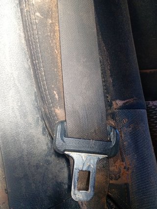 CINTURON SEGURIDAD TRASERO DERECHO Nissan Qashqai (J11E)(2013->)