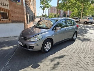 Nissan Tiida 2009