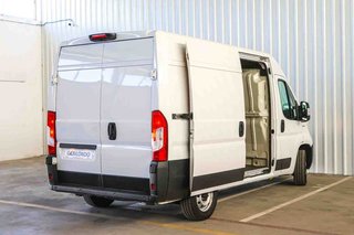 Fiat Ducato 30 L2H2 2.3 Business