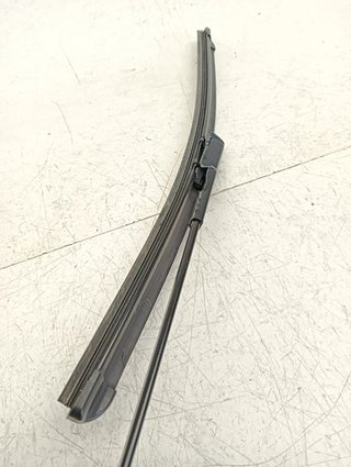 BRAZO LIMPIA DELANTERO DERECHO FORD FIESTA (CNN)
