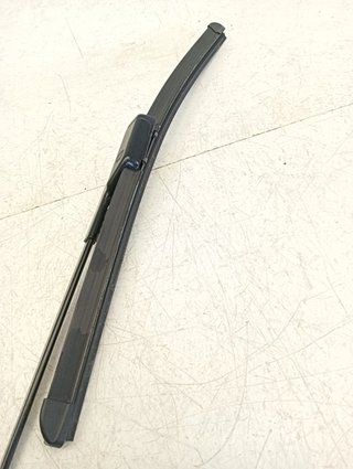BRAZO LIMPIA DELANTERO DERECHO FORD FIESTA (CNN)