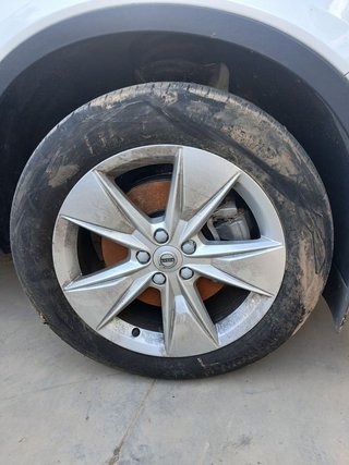 JUEGO LLANTAS Volvo XC40 (2017->)