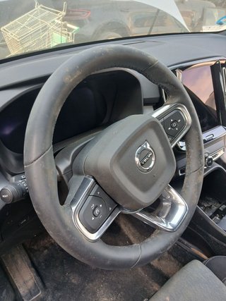 VOLANTE Volvo XC40 (2017->)