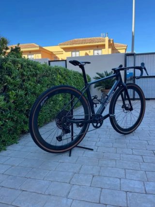 Bicicleta Basso Plata Gravel
