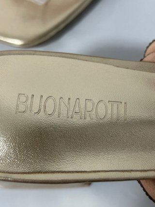Zuecos Buonarotti Beige/Dorado Talla 39