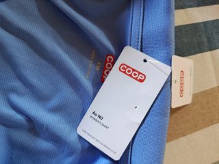 Maglietta polo azzurra tecnica COOP