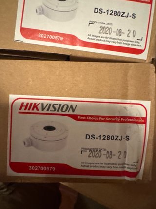 Scatola di giunzione telecamere Hikvision