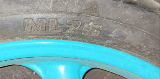 Honda Sky 50, rueda delantera completa