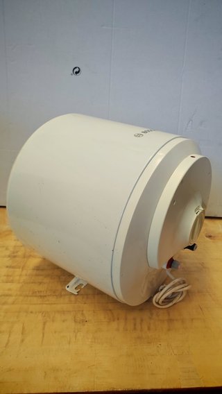 Termo Eléctrico Bosch Tronic 2000T 30L
