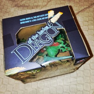 Figura de Dragón Coleccionismo en Caja Original