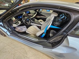 BMW i8 Coupé / Híbrido Enchufable / Impecable