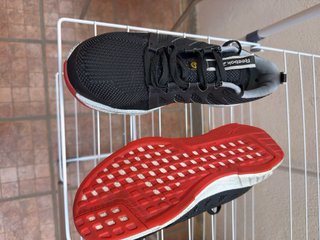 Zapatos de seguridad Reebok negros y grises