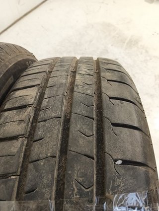 NEUMATICO NISSAN PRIMERA BERLINA (P11) GA16DE 195