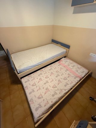 Cama nido con colchón y muebles dormitorio