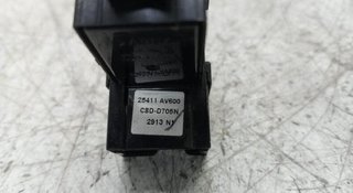 Nissan 25411av600 mando elevalunas pickup 382208