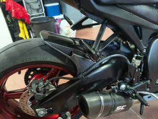 Honda CBR 1000 RR Sportbike Negra y Roja