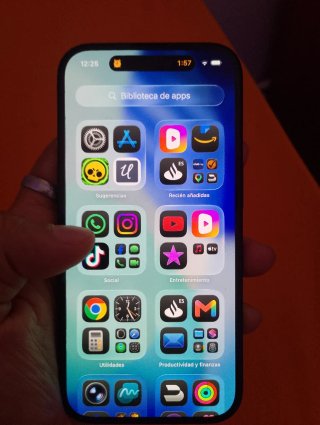 iPhone 16 Negro