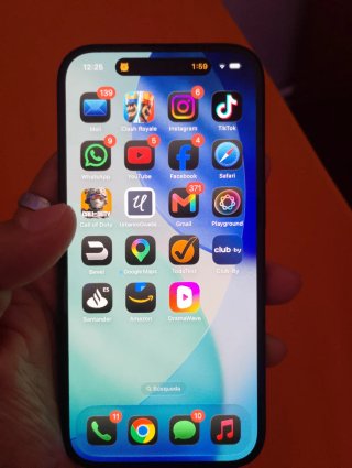 iPhone 16 Negro