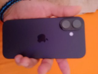 iPhone 16 Negro