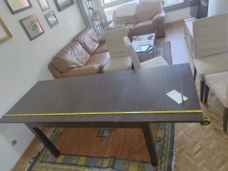 Mesa Ikea extensible madera oscura