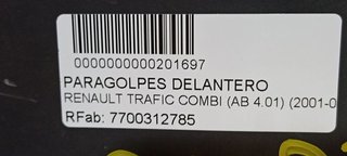 PARAGOLPES DELANTERO RENAULT TRAFIC COMBI (AB 4.01) 6 - plazas, acristalado parcial 2,9t Combi corto