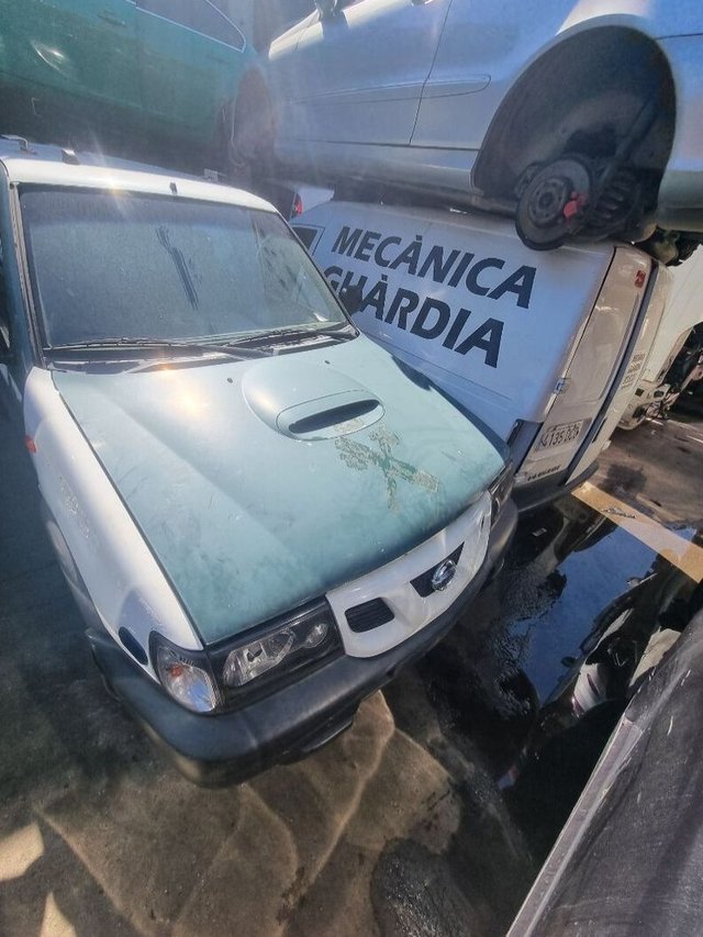 Nissan 3726 retrovisor derecho terrano ii