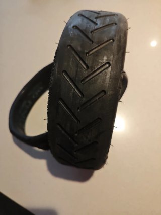 Neumático CST 8.5x2 patinete Xiaomi