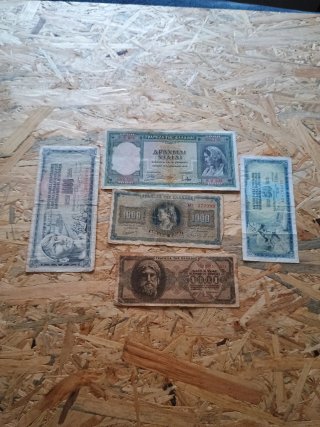Lote 16 de 20 Billetes Mundo